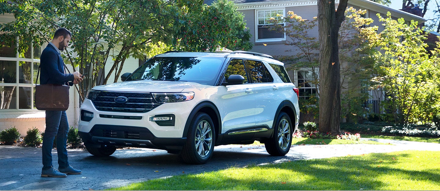 Petrus Auto Sales (Ford) in Stuttgart AR