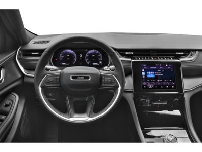 2025 Jeep Grand Cherokee Laredo 4x4