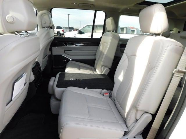 2023 Jeep Wagoneer Series I 4x4