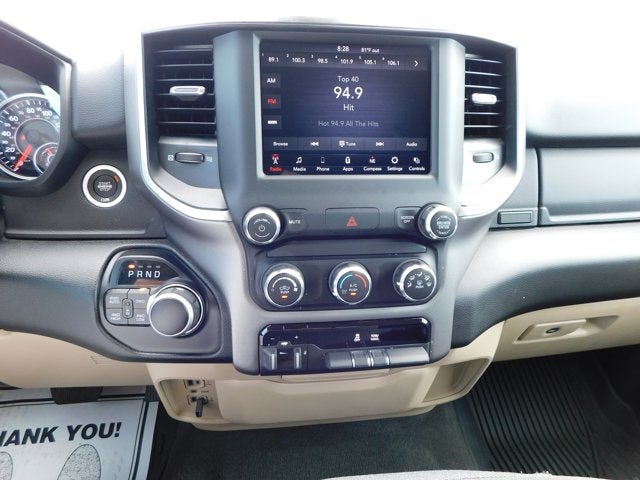 2021 RAM 1500 Big Horn Quad Cab 4x4 6'4' Box