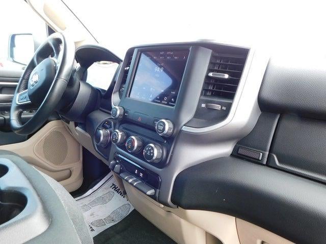 2021 RAM 1500 Big Horn Quad Cab 4x4 6'4' Box