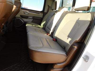 2022 RAM 1500 Laramie Crew Cab 4x4 5'7' Box