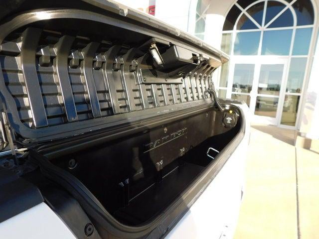 2022 RAM 1500 Laramie Crew Cab 4x4 5'7' Box