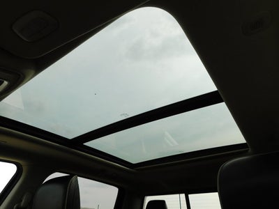 2022 RAM 1500 Laramie Crew Cab 4x4 5'7' Box