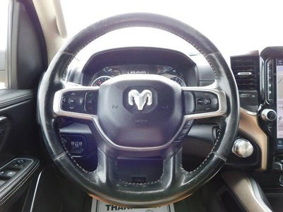 2022 RAM 1500 Laramie Crew Cab 4x4 5'7' Box