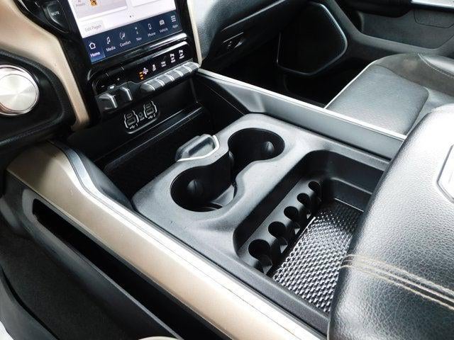 2022 RAM 1500 Laramie Crew Cab 4x4 5'7' Box