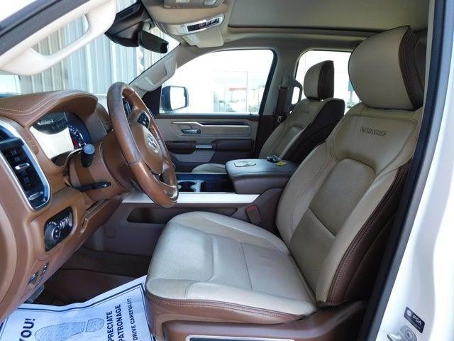 2022 RAM 1500 Laramie Crew Cab 4x4 5'7' Box