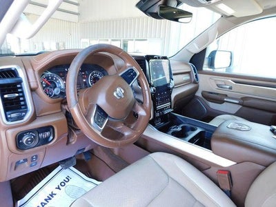 2022 RAM 1500 Laramie Crew Cab 4x4 5'7' Box