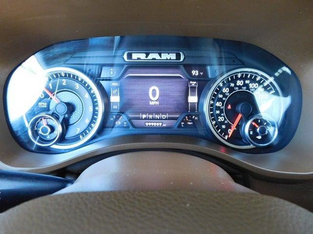 2022 RAM 1500 Laramie Crew Cab 4x4 5'7' Box