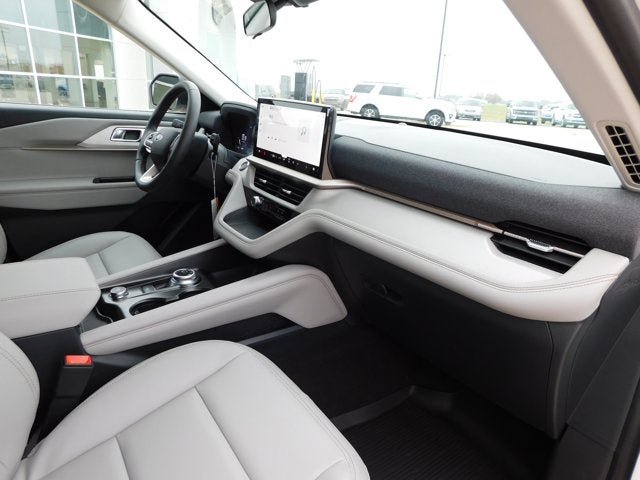 2026 Ford Explorer Active w/100A Pkg