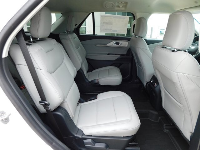 2026 Ford Explorer Active w/100A Pkg