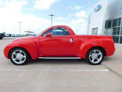 2004 Chevrolet SSR LS