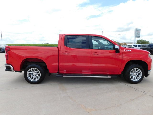 2022 Chevrolet Silverado 1500 LTD 4WD Crew Cab Short Bed LT
