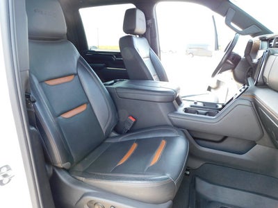 2024 GMC Sierra 2500HD 4WD Crew Cab Standard Bed AT4