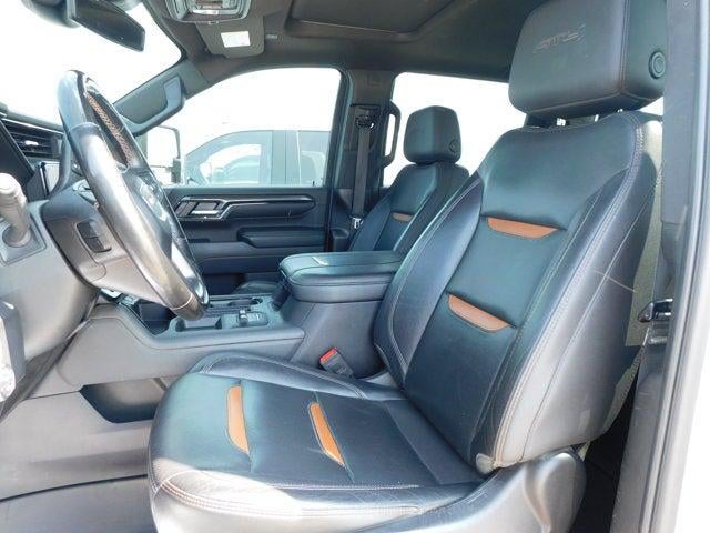 2024 GMC Sierra 2500HD 4WD Crew Cab Standard Bed AT4