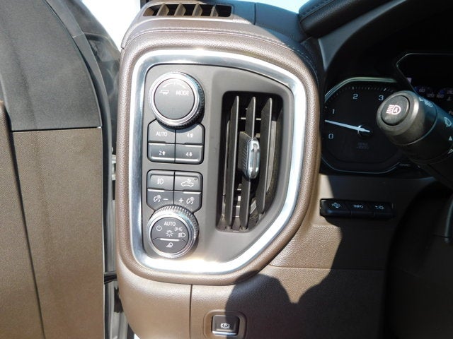 2021 GMC Sierra 2500HD 4WD Crew Cab Standard Bed Denali