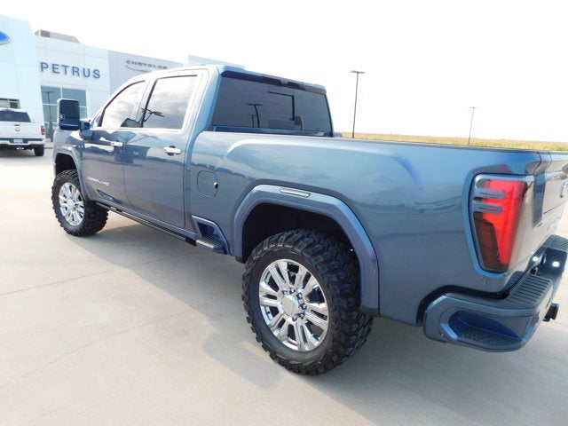 2026 GMC Sierra 2500 HD Crew Cab, Standard Bed, Denali, 4WD